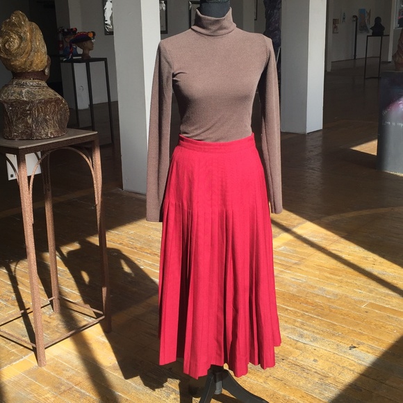 Vintage Dresses & Skirts - Burgundy Wool Vintage midi Fully Pleated Skirt